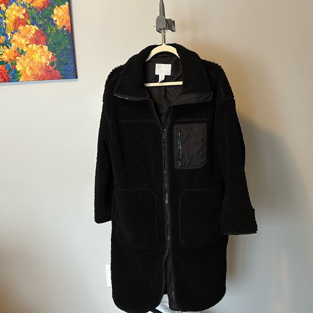 Oversized 3/4 length Sherpa.